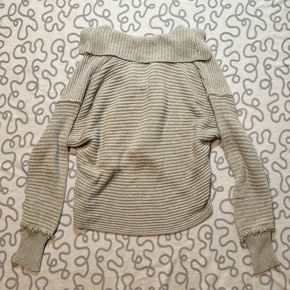 Free People Marlie Pullover in Pebble - Picture 4 of 7